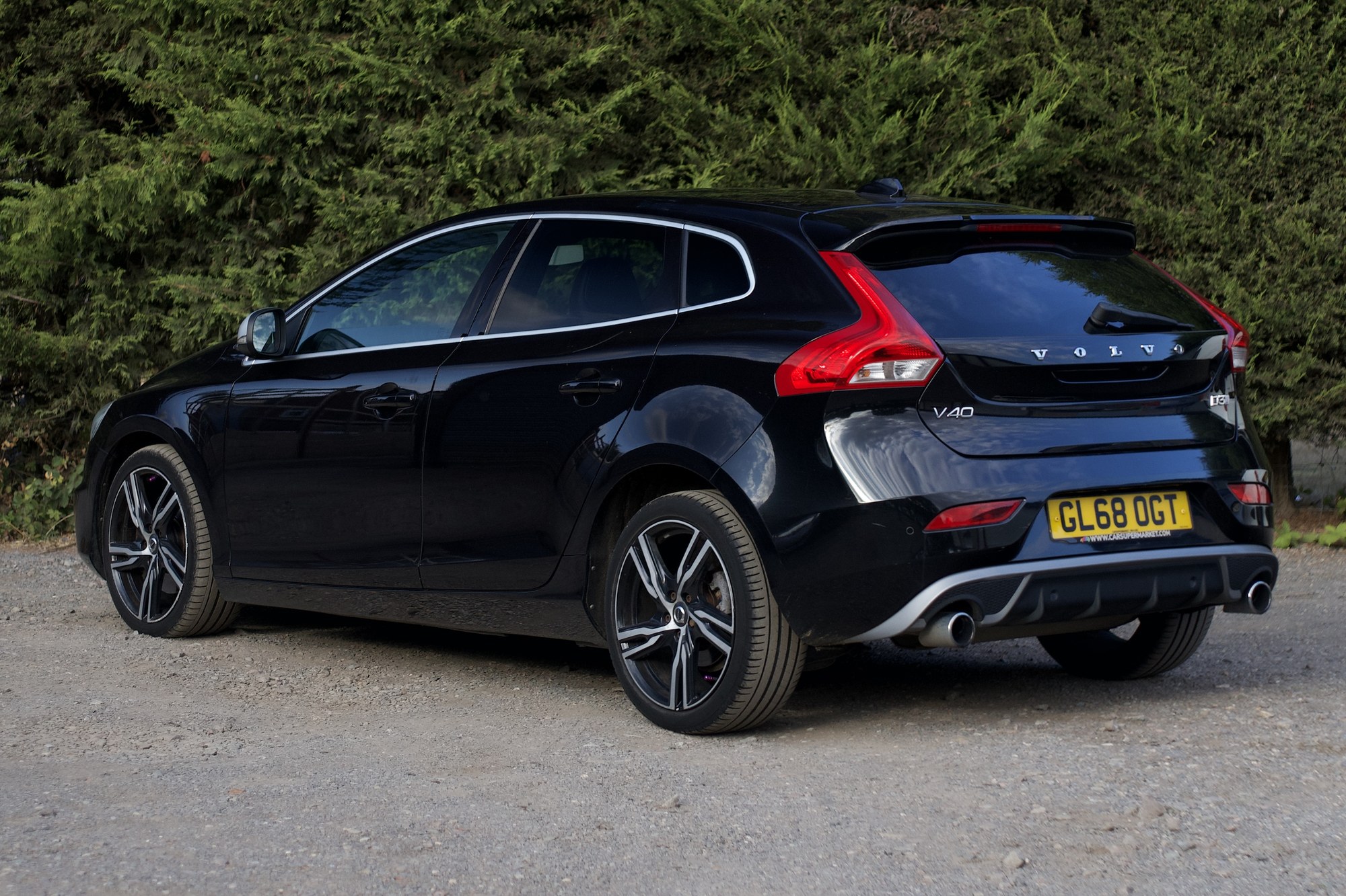 Volvo V40 2.0 D3 R-Design Pro Euro 6 (2018) image 5