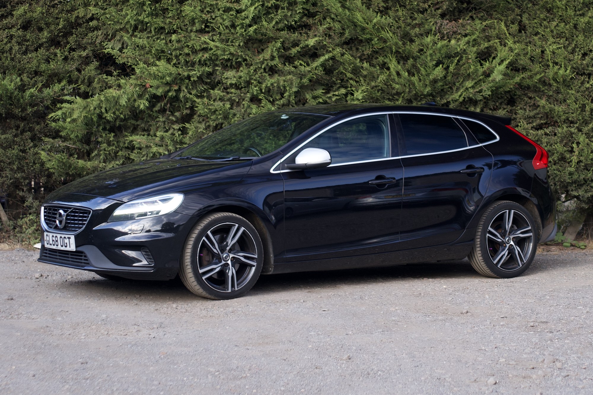 Volvo V40 2.0 D3 R-Design Pro Euro 6 (2018) image 7