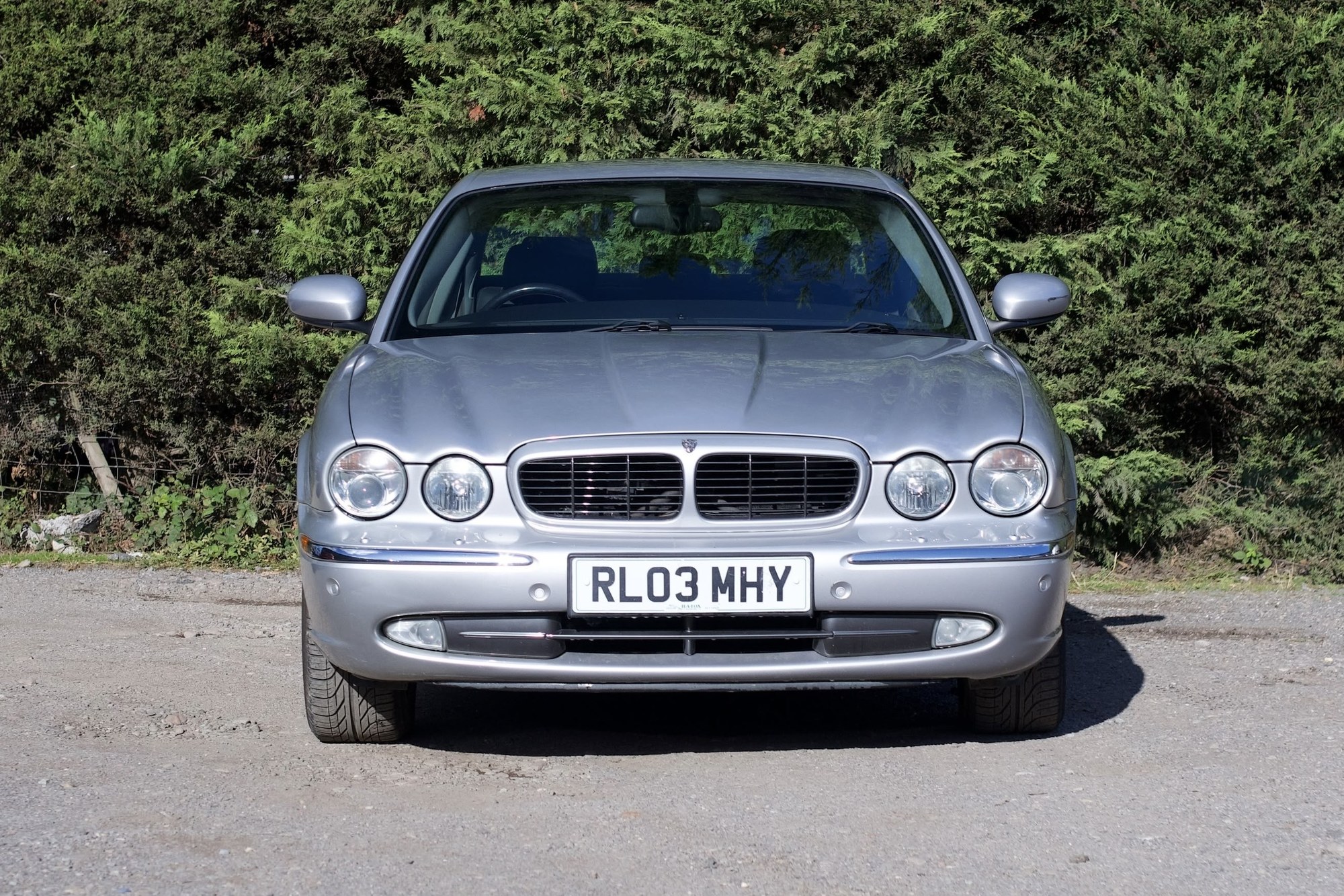 Jaguar XJ XJ8 Sport (2003) 4.2 XJ8 Sport Saloon 4dr Petrol Automatic (2003) image 8